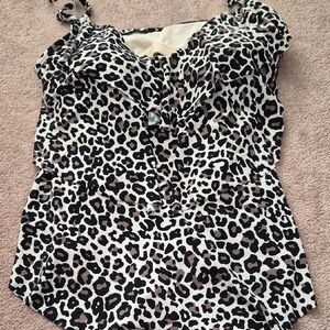 Leopard Print Ruffle Women's Bathing Suit Top